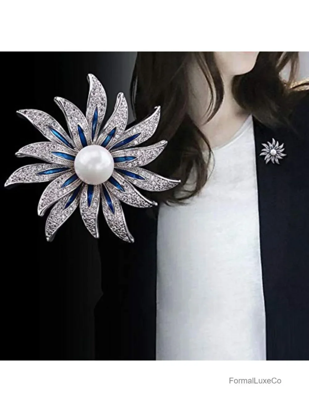Crystal Rhinestone Flower Brooch Pin for Women Clothing Bag Hat Shawl